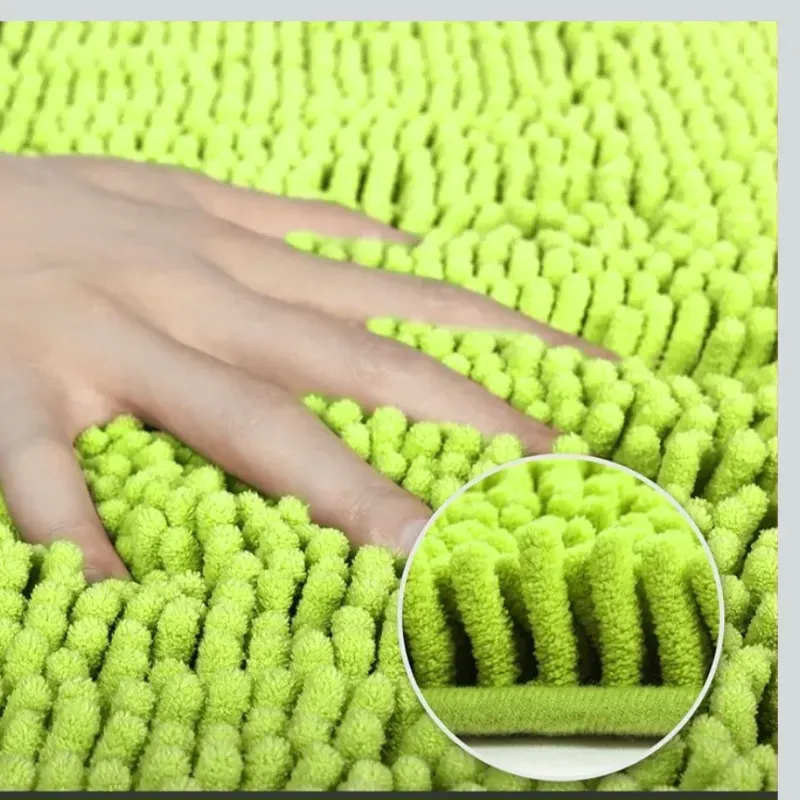 Alfombra de chenilla color verde 