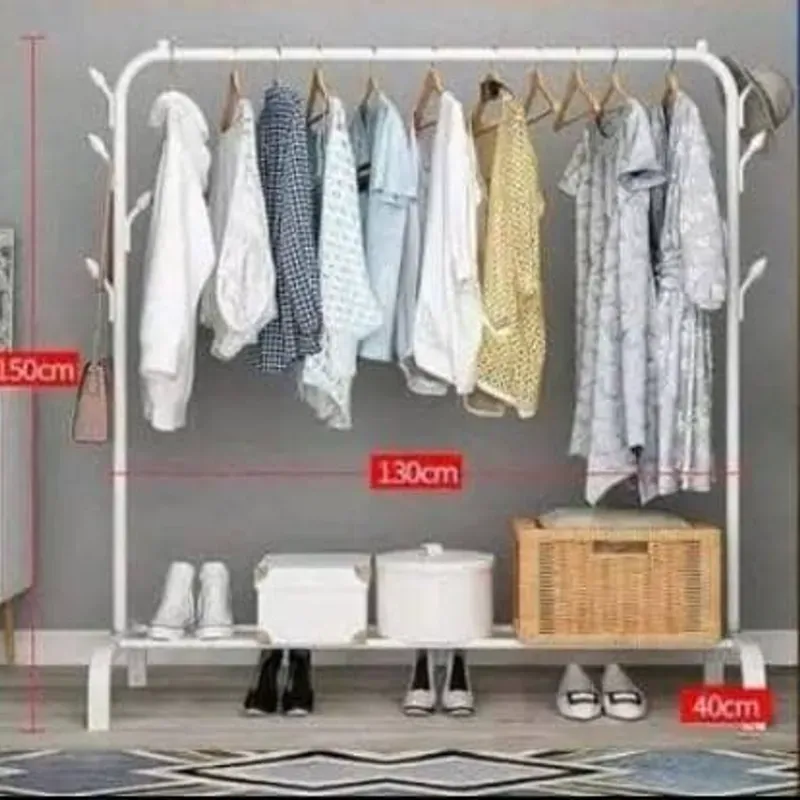 Perchas multifuncional simples con hojas