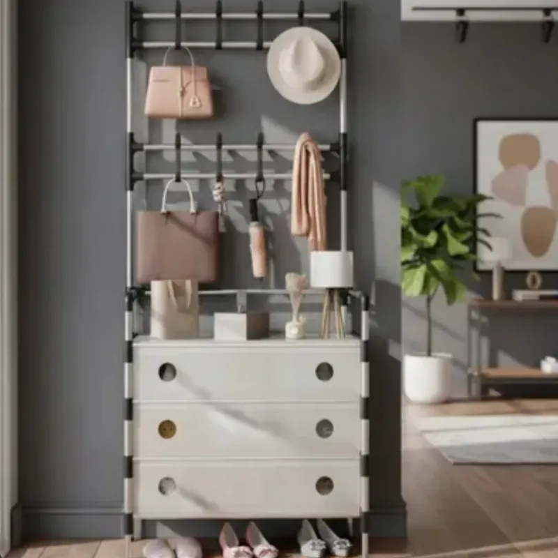 Zapateras y perchero 