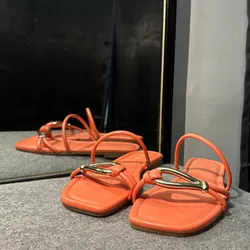 Sandalias 25