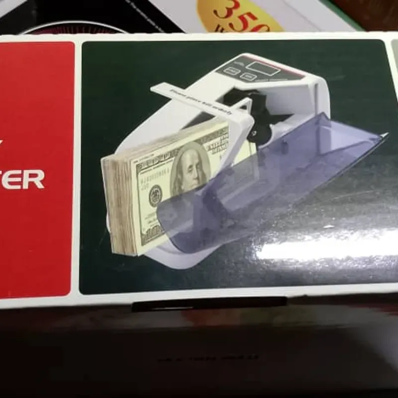 Máquina de contar dinero 