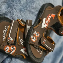 Sandalias de niño 