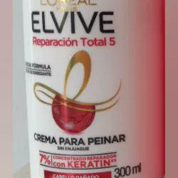 Crema de peinar Loreal Reconstrucción Total