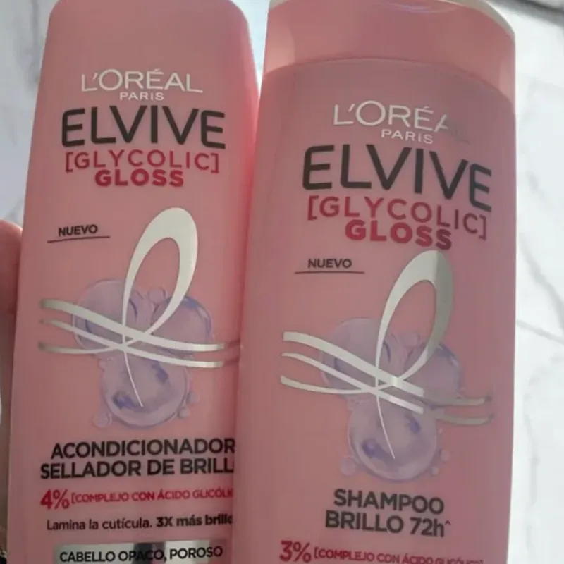Juego de champú y acondicionador Loreal de Ácido glicolico 370ml