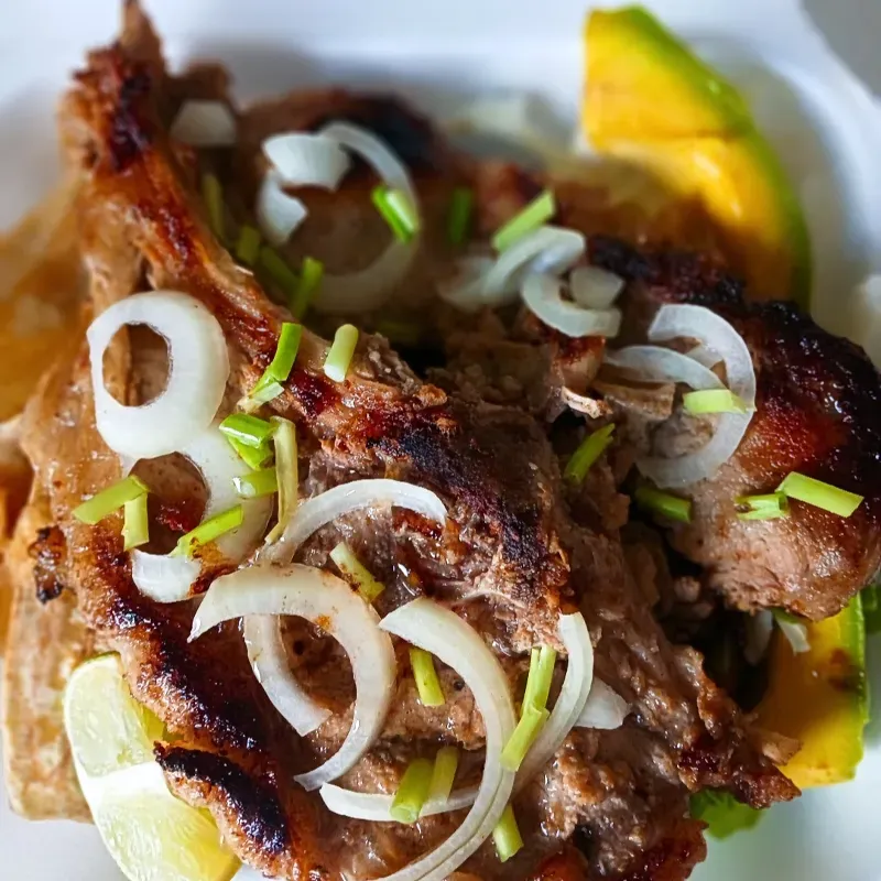 🥩 CHULETÓN DE CERDO CRIOLLO