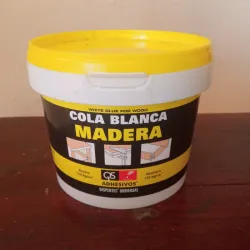 Cola blanca para madera