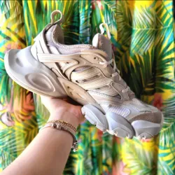 Adidas 🤍beige 