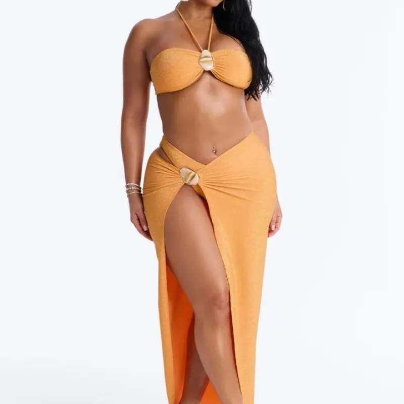 Bikini con pareo