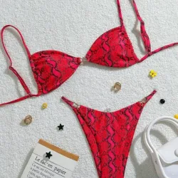 Bikini rojo 🐍