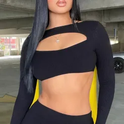 Blusa corta de mangas