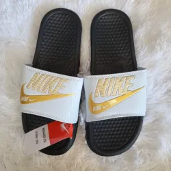 Chancletas nike 🤍