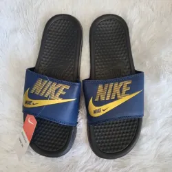 Chancletas nike 💙