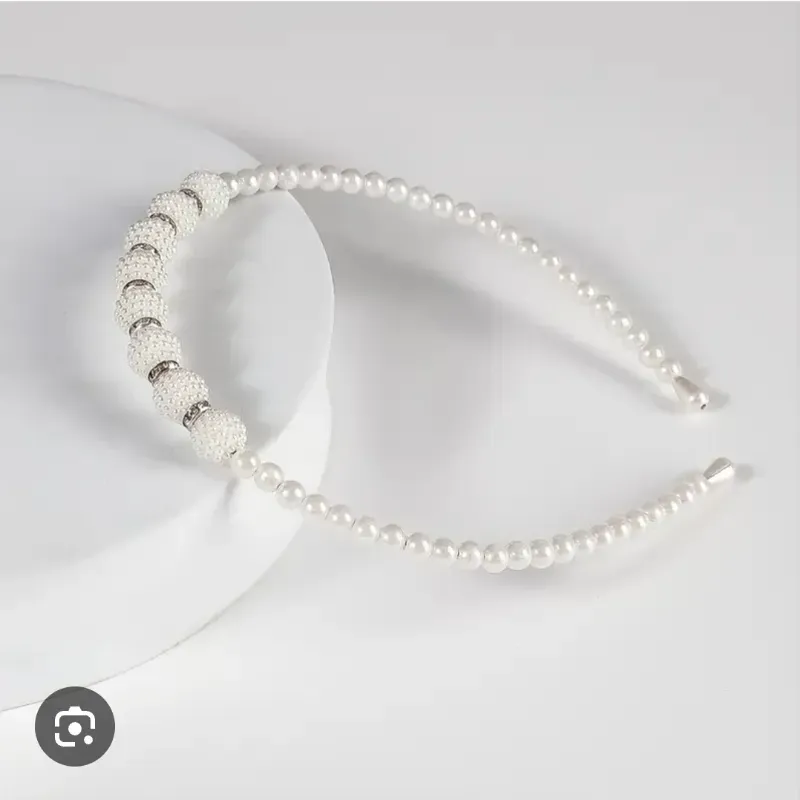 Cintillo de perlas