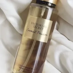 Colonia Victoria's Secret Coconut Passion 🥥