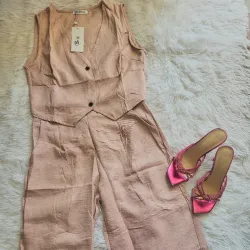 Conjunto de pantaloneta con brillitos