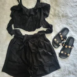 Conjunto de tela Bordada