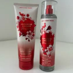 Crema Bath and Body Works