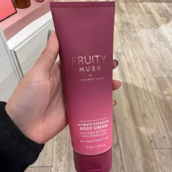 Crema Bath and Body Works