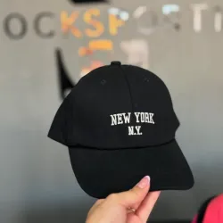GORRAS UNIXEX AJUSTABLES ✨️😍