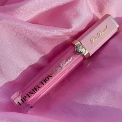 Labial too faced 