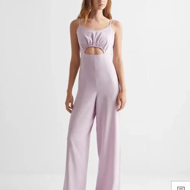 Mono enterizo violeta 💜  marca mango 