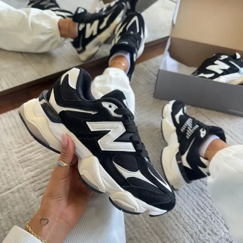 New balance 9060 negras con detalles blancos 