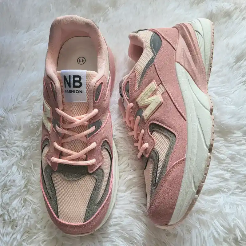 New balance 999