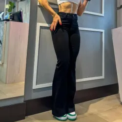 Pantalon campana 🖤
