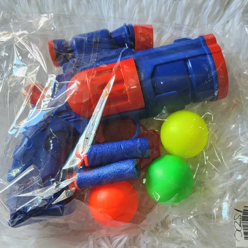 Pistola con bolos 