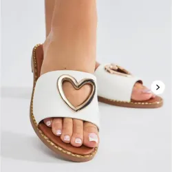 Sandalias blancas 