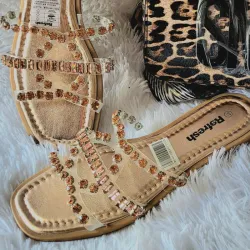 Sandalias doradas