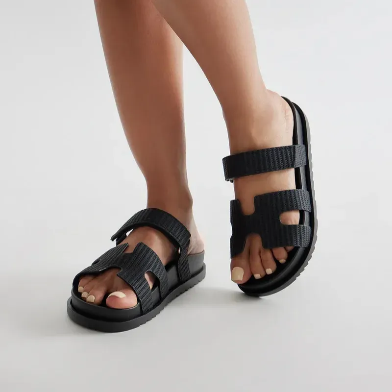 Sandalias tipo Hermes