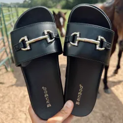 Sandalias