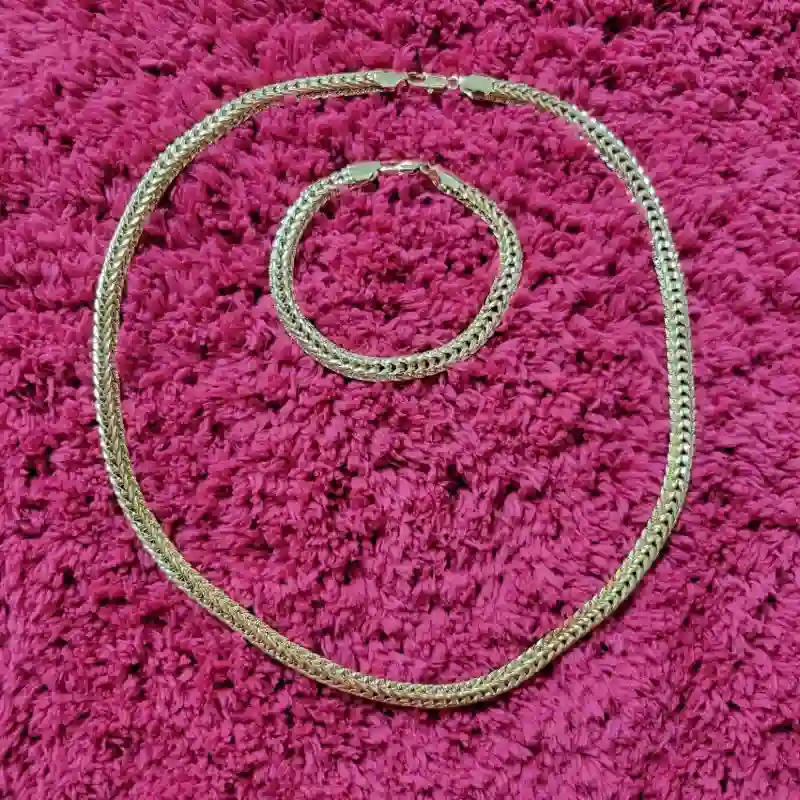 Set de cadena y manilla 