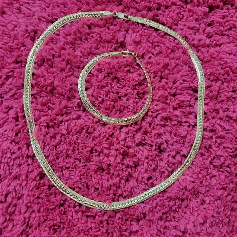 Set de cadena y manilla 