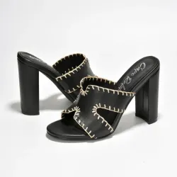 Tacones negros 
