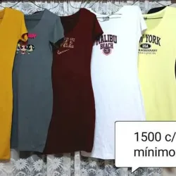 Vestido de manga color entero con dibujos