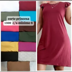 Vestido corte princesa color entero
