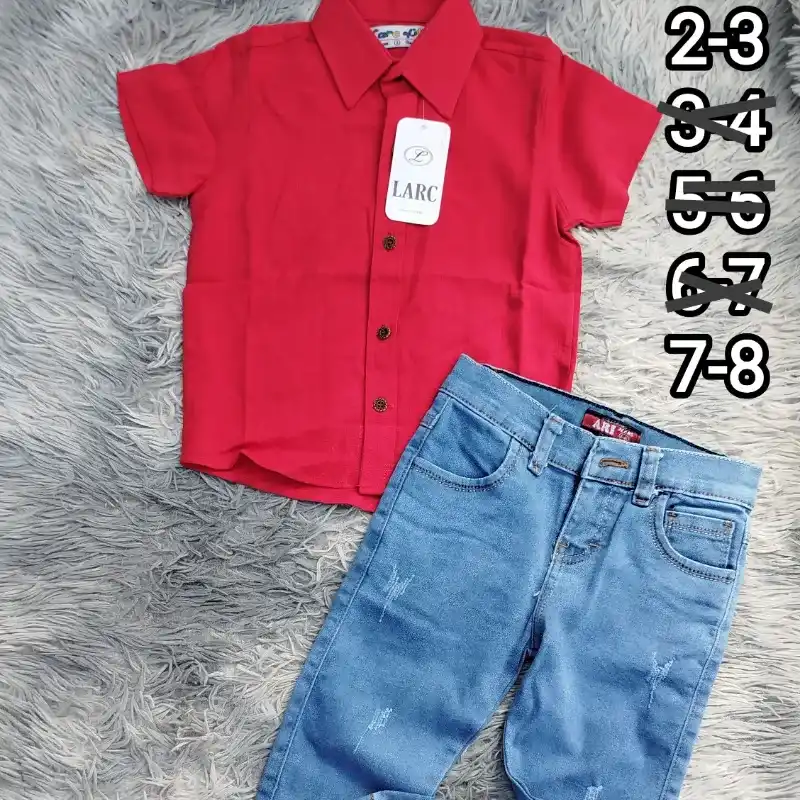 Camisas y pantalones.