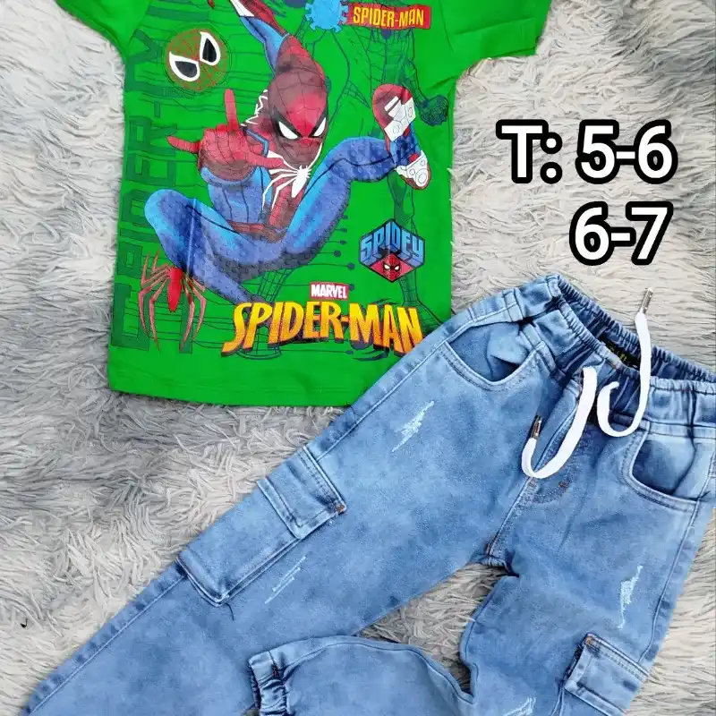Pulover spiderman y pantalón.