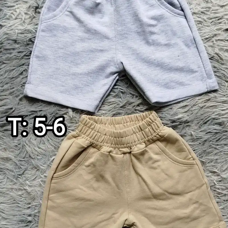 Shorts de felpa.