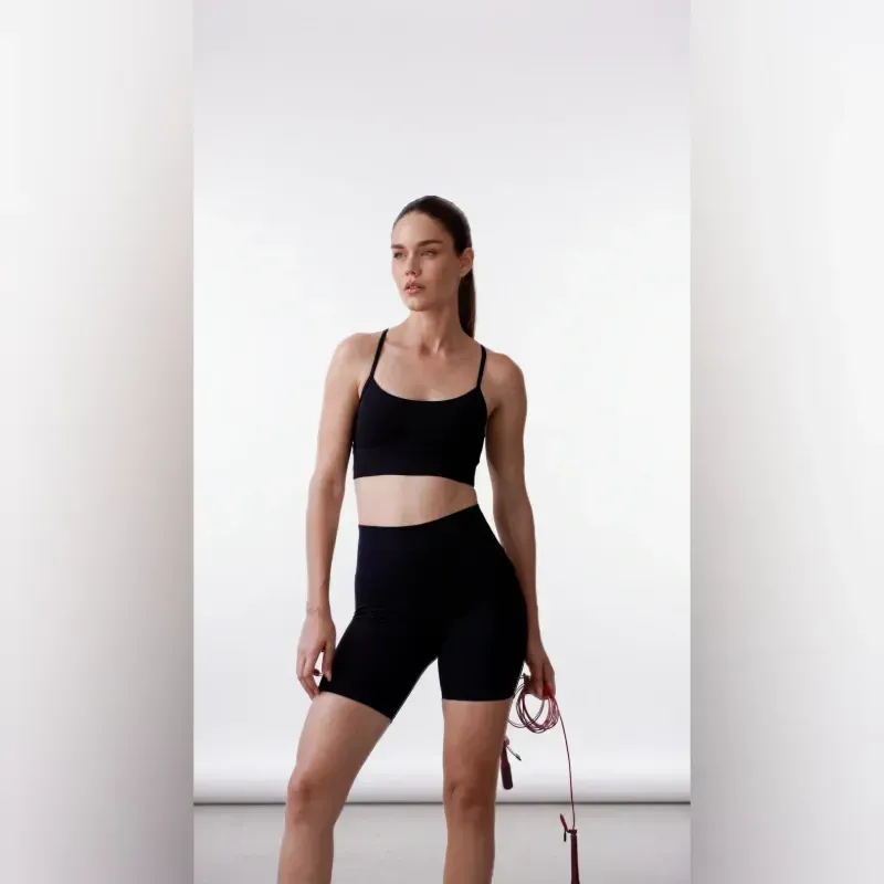 Set Form Black S