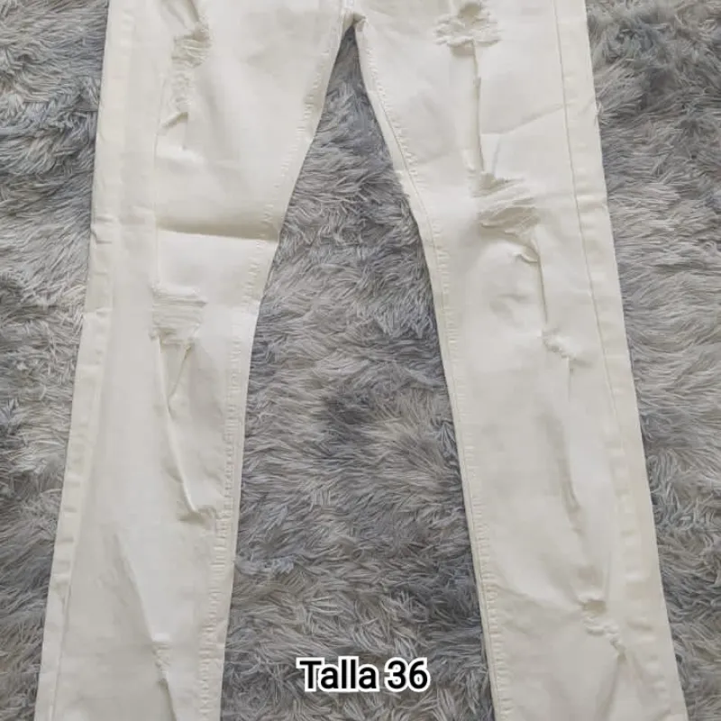 Pantalón blanco 