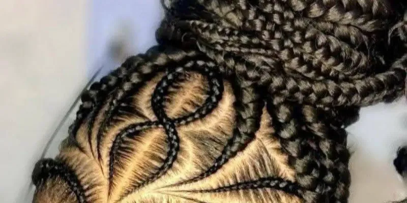 Ponytail braids