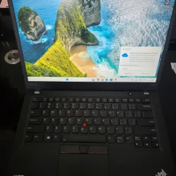 💻 *Lenovo Thinkpad T495s*