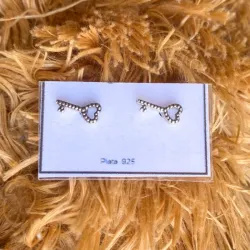 Aretes llave