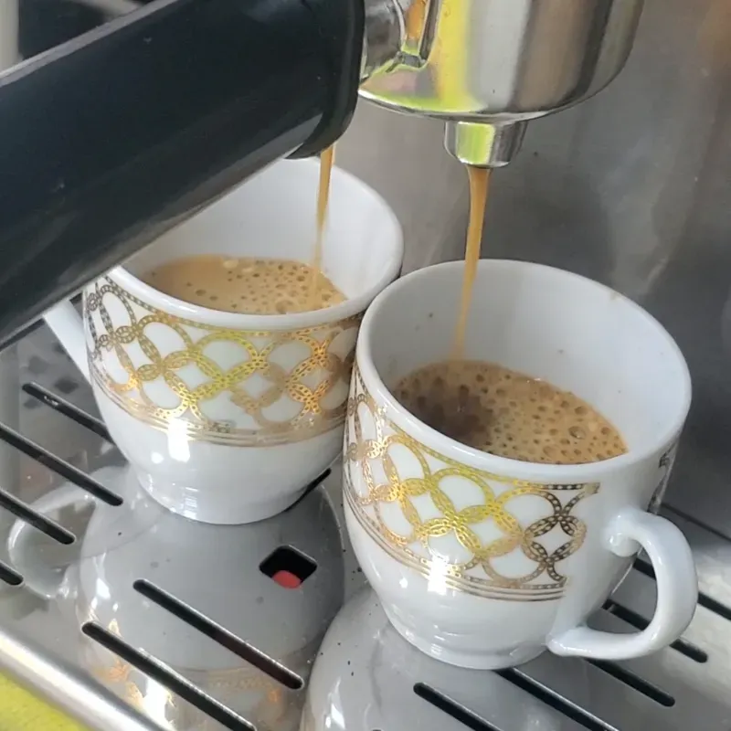 Cortesía de Bienvenida 