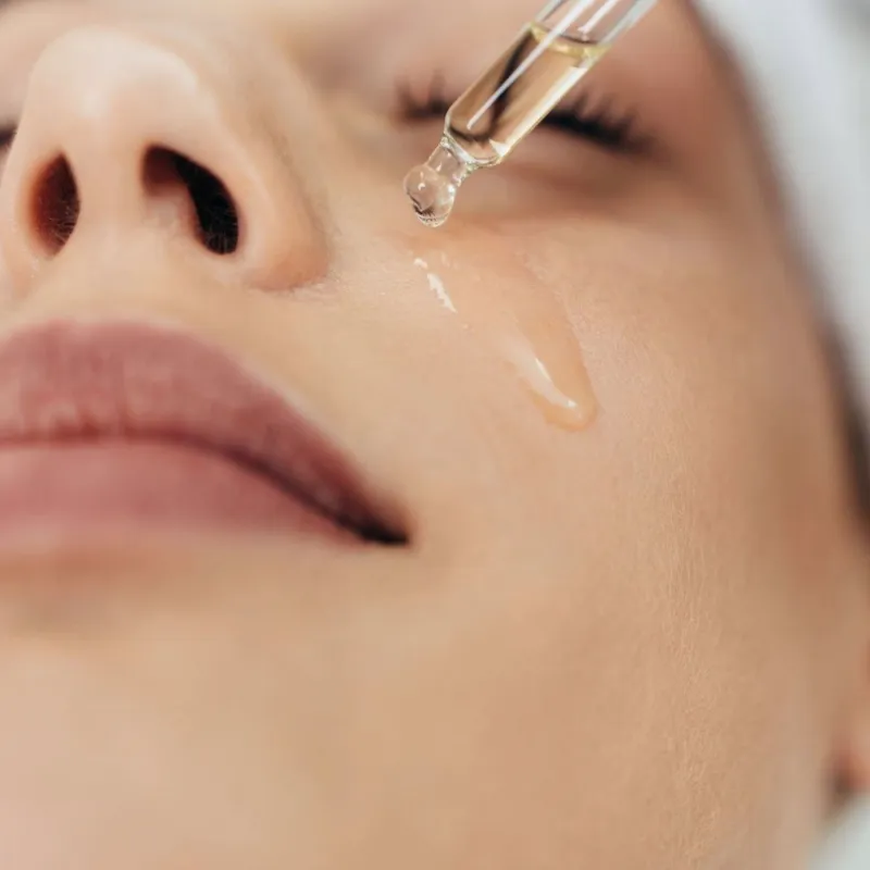 Limpieza de Rutina, Seguimiento y Masaje Facial