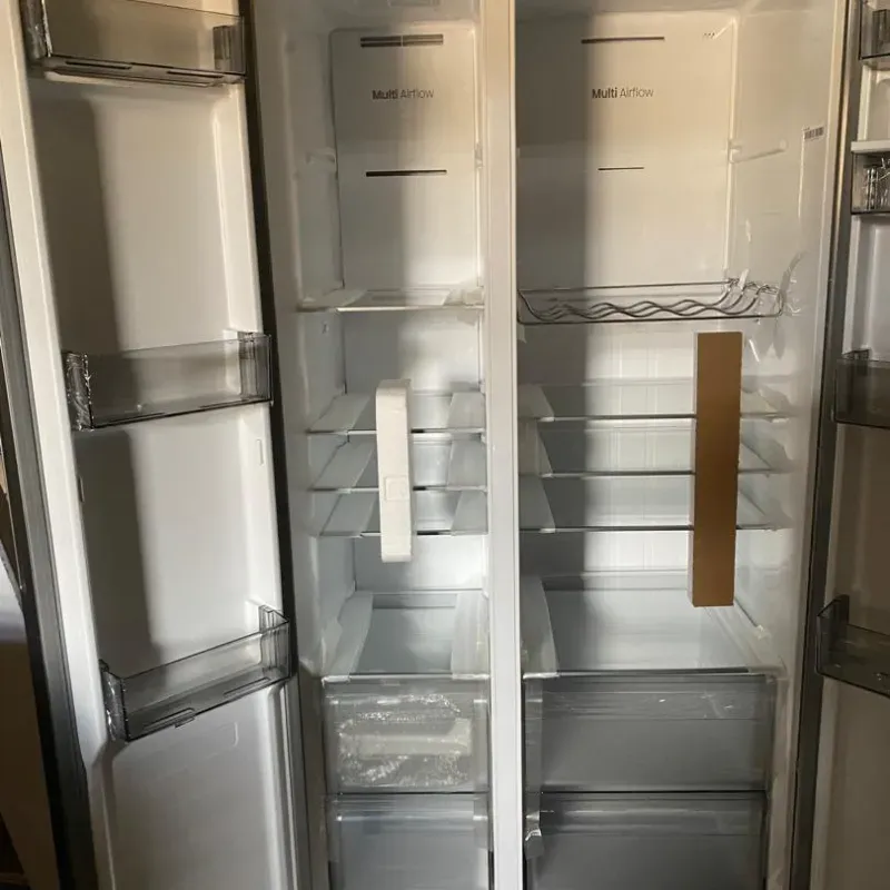 *REFRIGERADOR HISENSE SIDE BY SIDE 19.1 p* *MODELO*: RS3P558NMCB