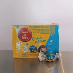 Caja de bombones con oblea relleno con galletas y sabor a crema